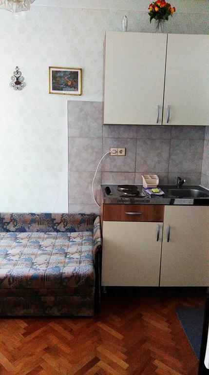 Apartment Filip Vrbnik Esterno foto