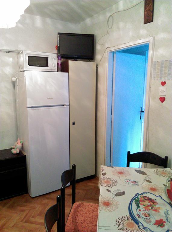 Apartment Filip Vrbnik Esterno foto