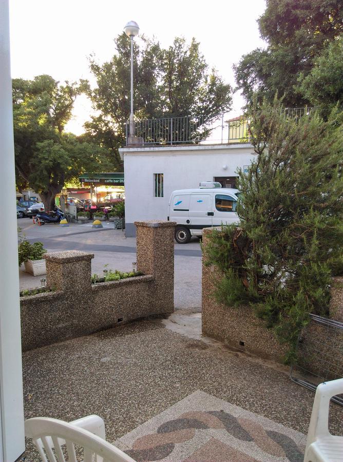 Apartment Filip Vrbnik Esterno foto
